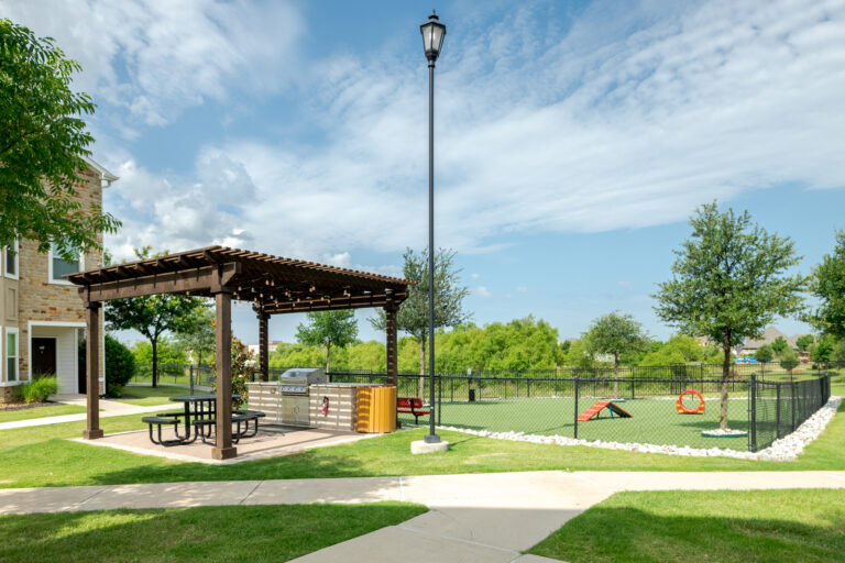 Windsong-Estates-at-Prosper-apartments POI-1